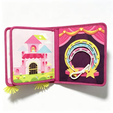 Load image into Gallery viewer, Ma Petite Princesse - Livre d'éveil fille : page château et arc-en-ciel à lacer
